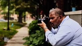 Video thumbnail: PBS NewsHour Dawoud Bey on photography as a ‘transformative experience’