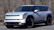 2024 Kia EV9 & 2024 Porsche 911 GT3 Manthey