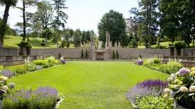 Video thumbnail: Open Studio with Jared Bowen A Look Back at Mansions Turned Museums