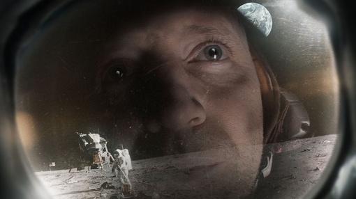 8 Days: To the Moon and Back : 8 Days: To the Moon and Back