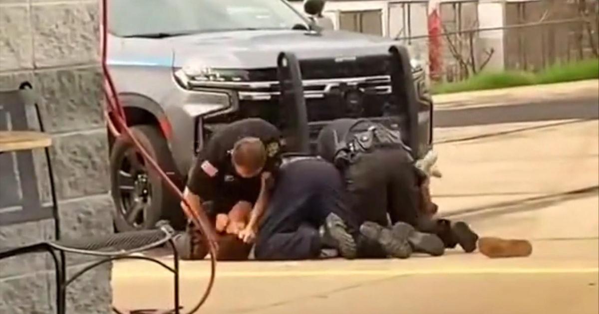 PBS News Hour | Arkansas police officers suspended after brutal beating | Season 2022