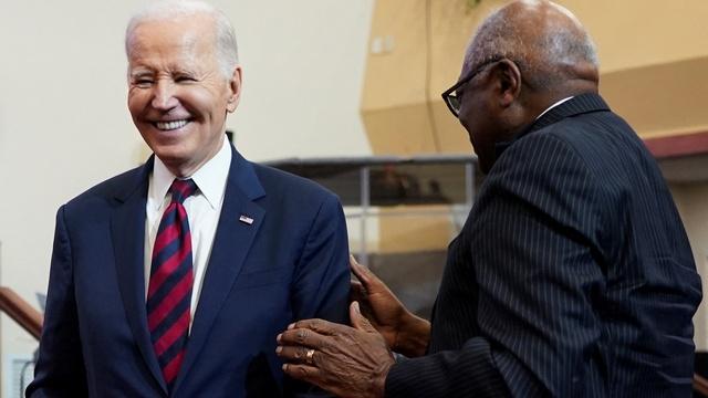 News Wrap: Biden thanks supporters on last day of his term