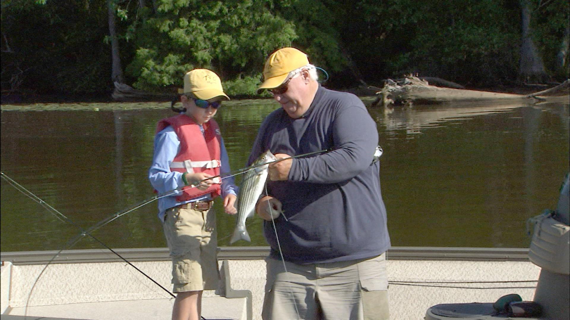 Carolina Outdoor Journal, Lizards and Bass Fishing