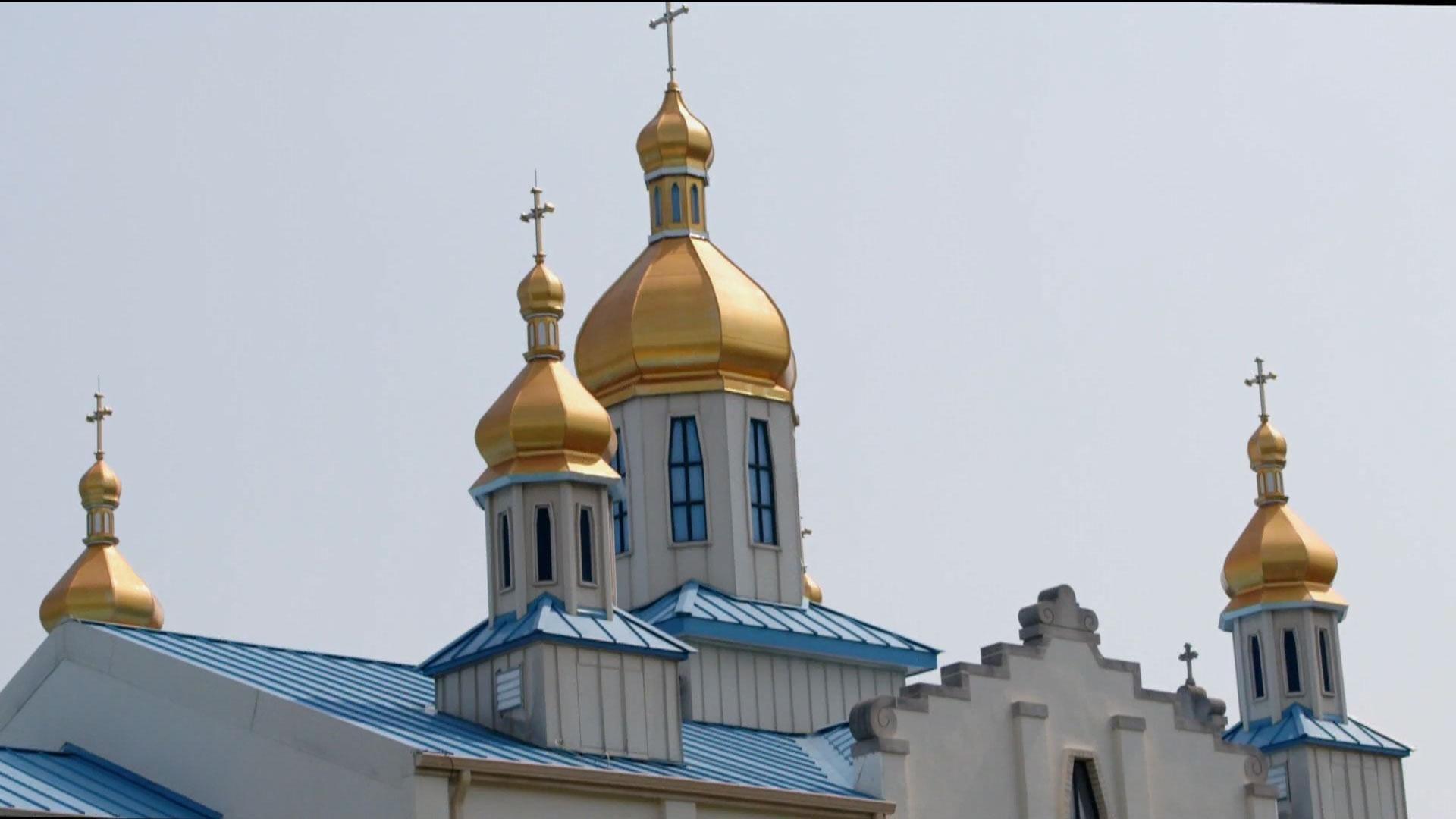 Expanding to the Suburbs. A look at America's global microcosm in religious architecture.