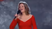 Renée Fleming Performs "You'll Never Walk Alone"