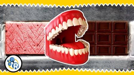 Video thumbnail: Reactions Gum + Chocolate = ?????