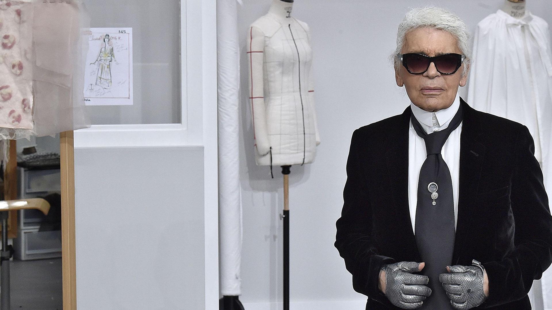 Remembering Karl Lagerfeld, fashion designer and style icon | PBS ...