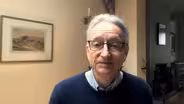 Geoffrey Hinton Warns of the “Existential Threat” of AI