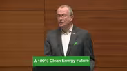 What’s in Murphy’s plan to achieve 100% clean energy?