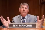 Manchin outlines his vision of leadership in 'Dead Center'