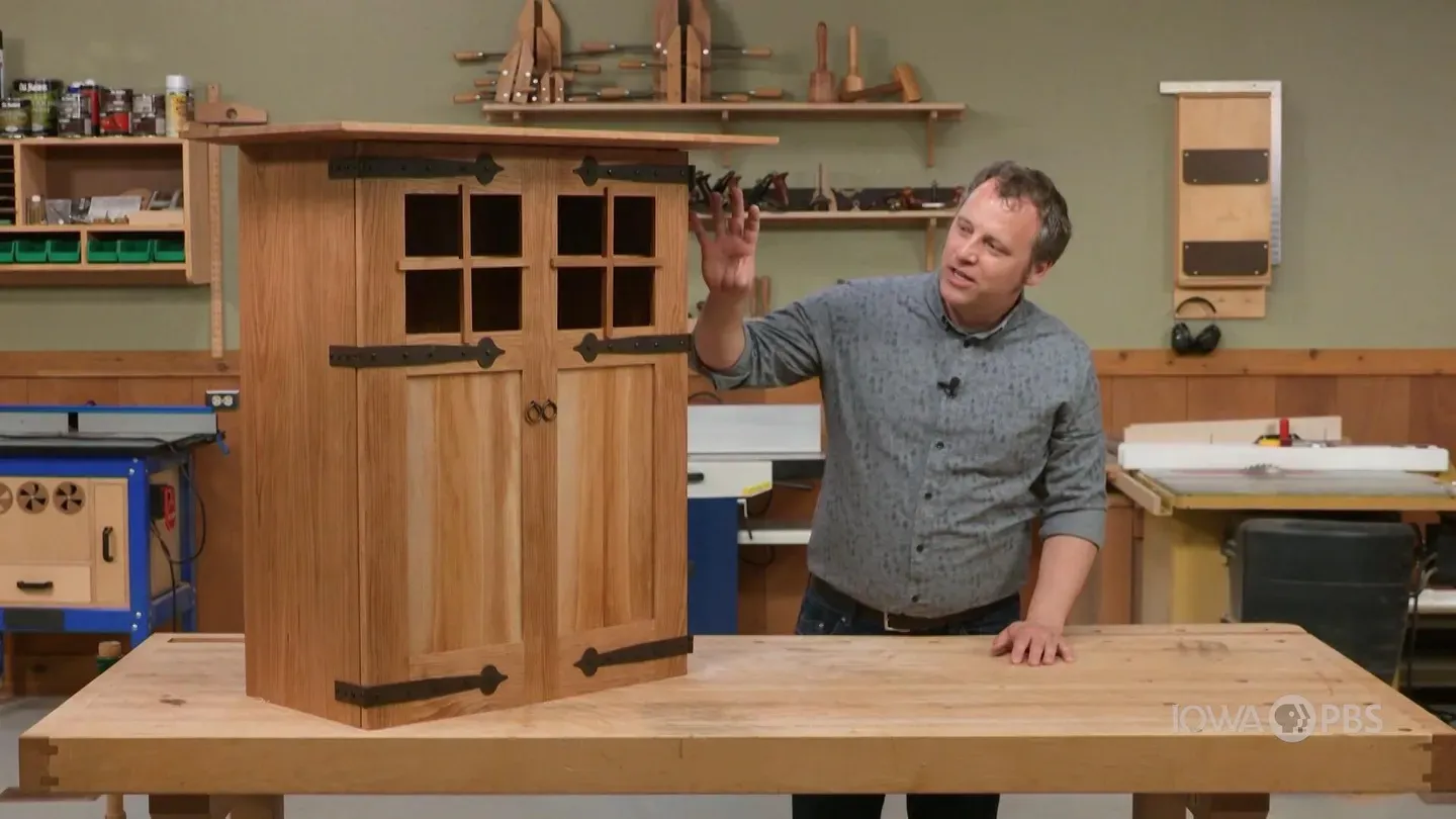Stylish Storage Wall Cabinet