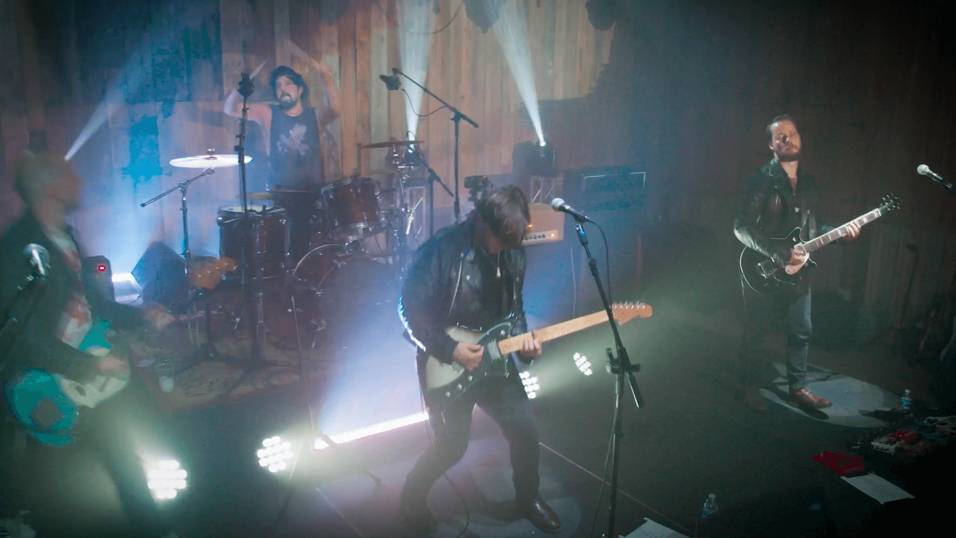 Viniloversus playing on stage during "Sonark Sessions: Live from the Barn."