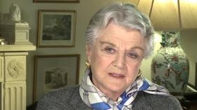 Video thumbnail: Iconic Vision: John Parkinson, Architect of Los Angeles Angela Lansbury: Working at Bullocks Wilshire