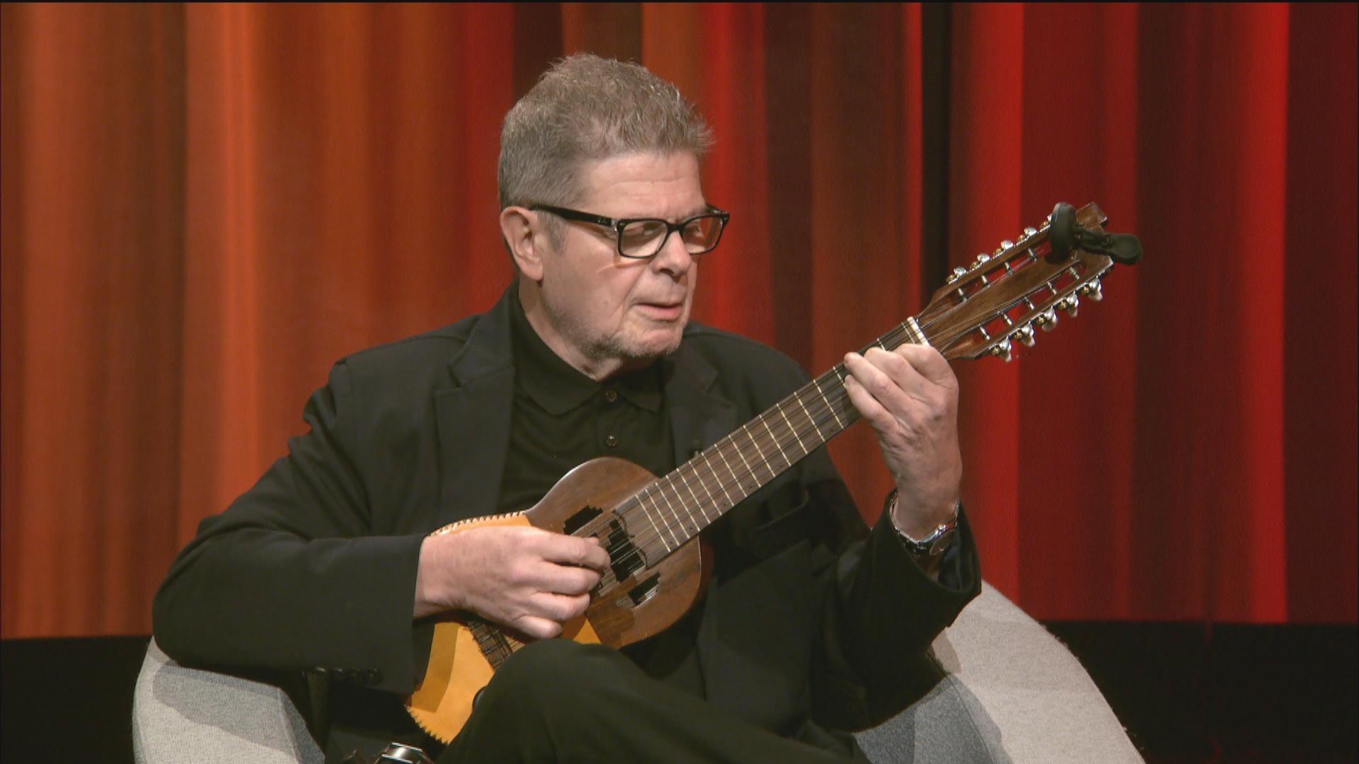 Gustavo Santaolalla Performs The Music of "Arrabal" Open Studio with