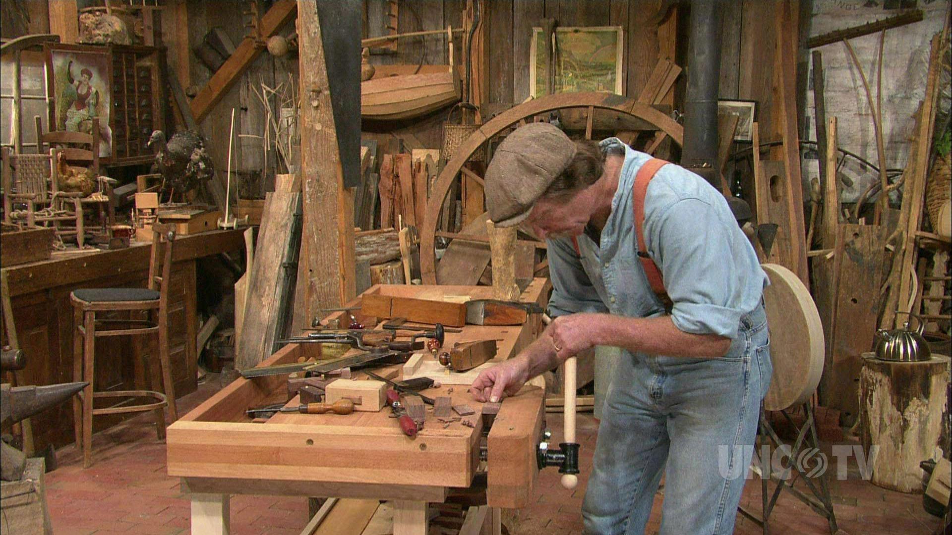 Dovetailed Grease Pot The Woodwright's Shop THIRTEEN New York