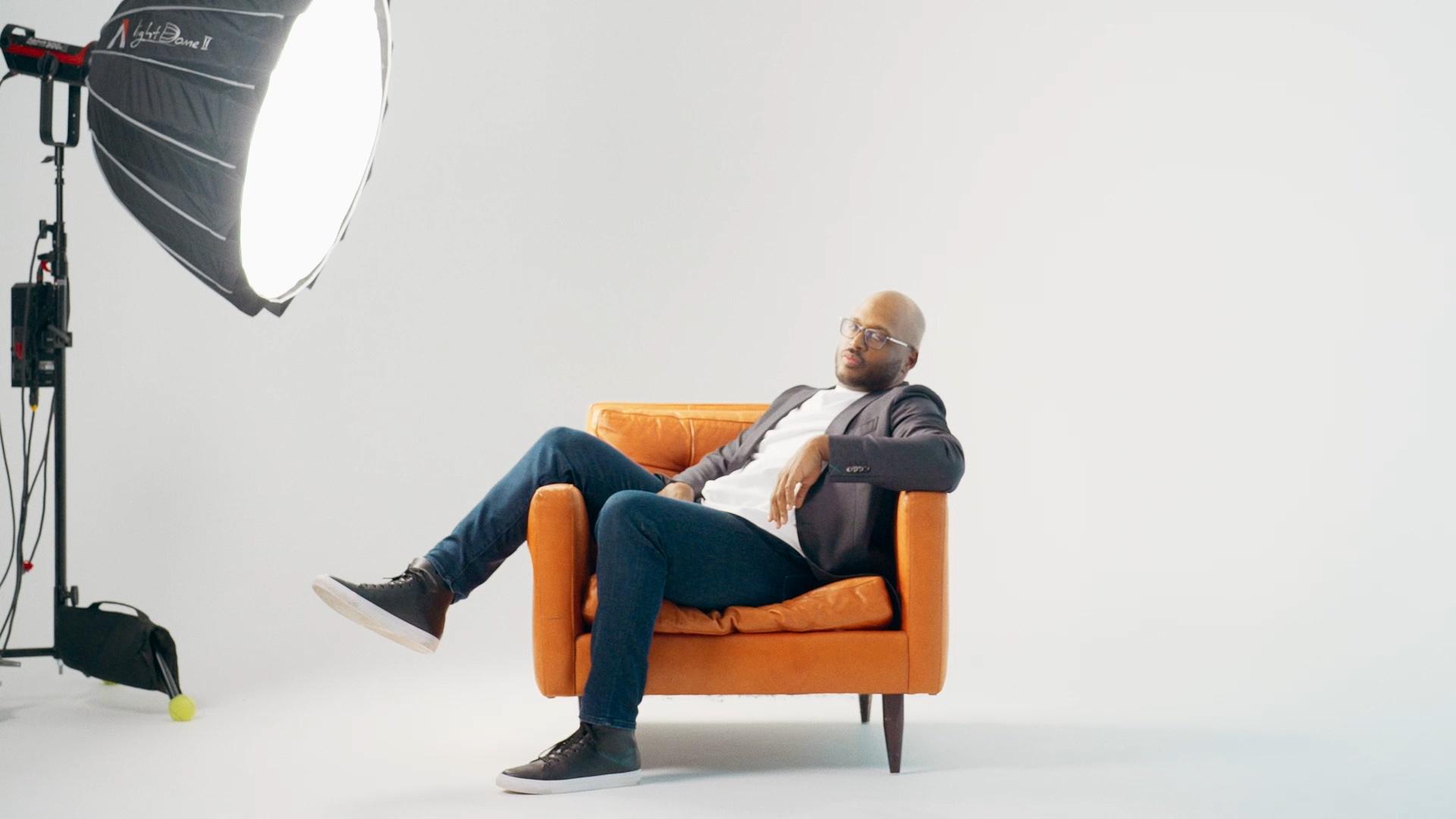 From runway to throwaway, Shane suits up to discover the global impact of our fashion addiction.