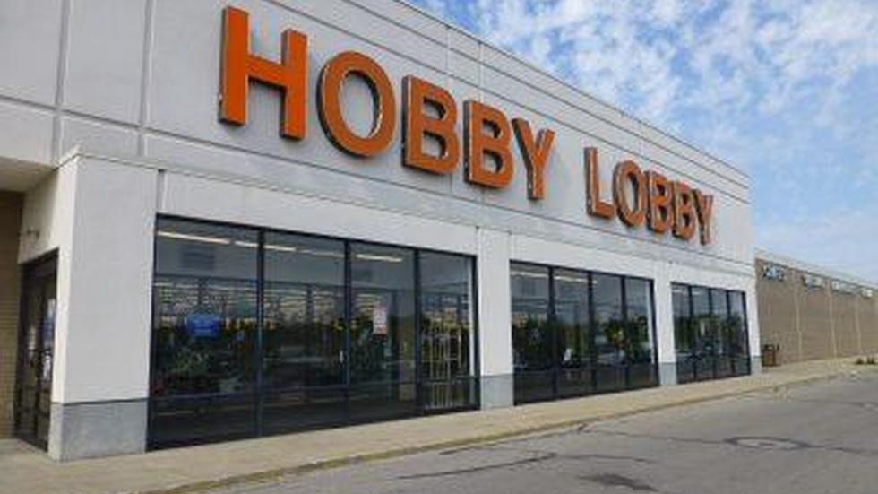 Why Hobby Lobby is in trouble for importing artifacts image