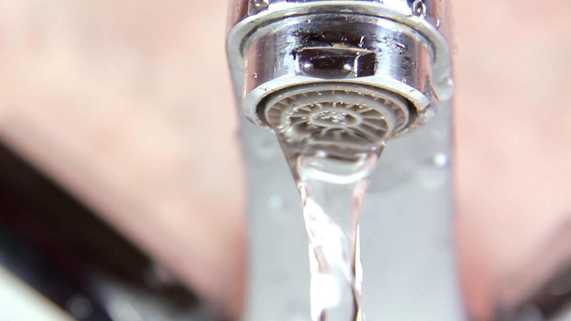 Lawmakers Debate Pros, Cons of Fluoride in Drinking Water