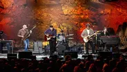 AMERICAN AQUARIUM performs 'Burn. Flicker. Die.'