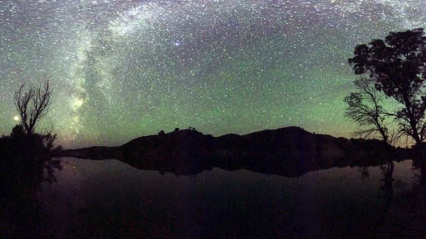 Under the Milky Way (360 experience)