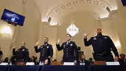 Officers who risked their lives January 6 accept UVA award