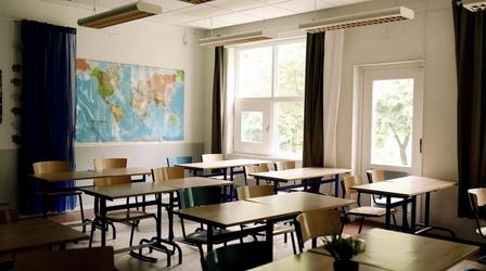 Video thumbnail: PBS NewsHour Students suffer education issues from COVID school closures