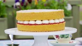 Video thumbnail: The Great British Baking Show Mary's Victoria Sandwich