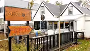Farmhouse | Island Cafe