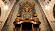 How a pipe organ works