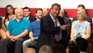 Christie pins presidential hopes on attacking Trump