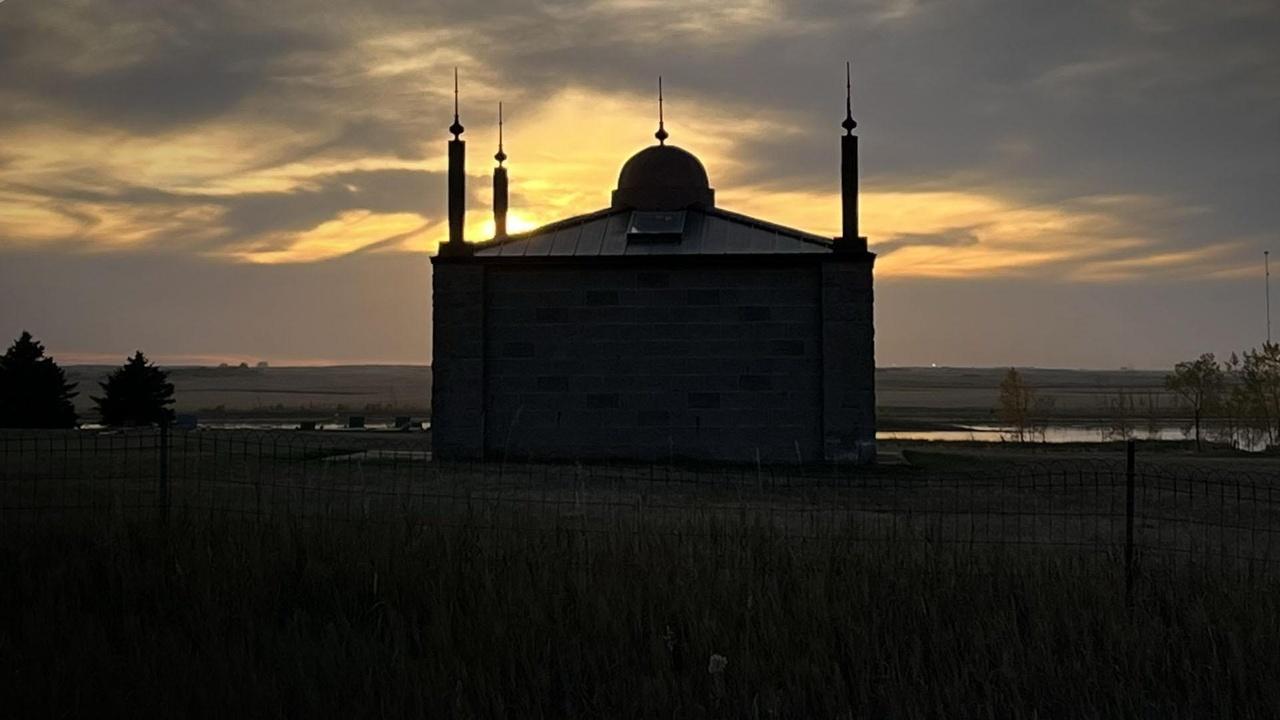 A Mosque on the Prairies