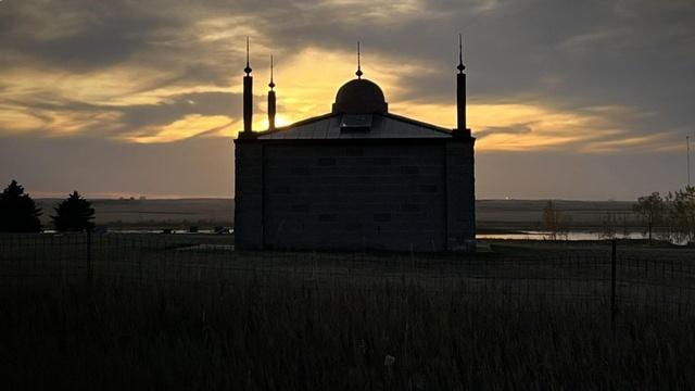 A Mosque on the Prairies
