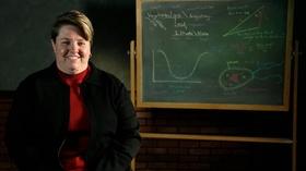 Video thumbnail: KUED Presents 2017 UEA Excellence in Teaching Awards - Melissa Brown