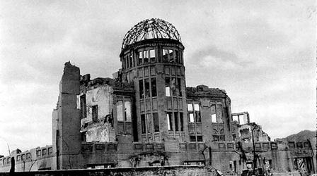 Video thumbnail: PBS NewsHour Japan's youth rush to document memories of Hiroshima horror