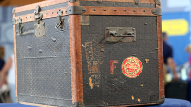 Antiques Roadshow, Appraisal: Louis Vuitton Steamer Trunk, ca. 1890, Season 21, Episode 15