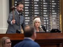 Politicians pick their voters with partisan redistricting: asset-mezzanine-16x9