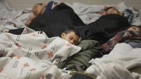 Video thumbnail: PBS NewsHour New policy may release hundreds of detained migrant children