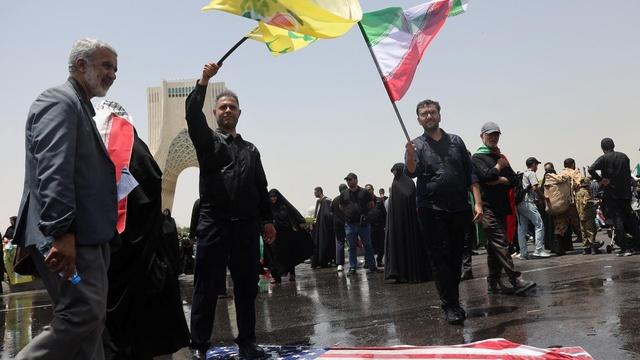 Iran intensifying crackdown on dissent, Nobel laureate says