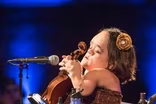 How violinist Gaelynn Lea redefines who can be a musician
