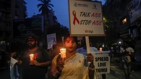 Video thumbnail: PBS NewsHour Look at inequalities, treatment advances on World AIDS Day