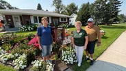Bee’s Books and Blooms