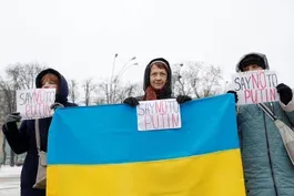 U.S. troops on high alert as Russia-Ukraine tensions rise