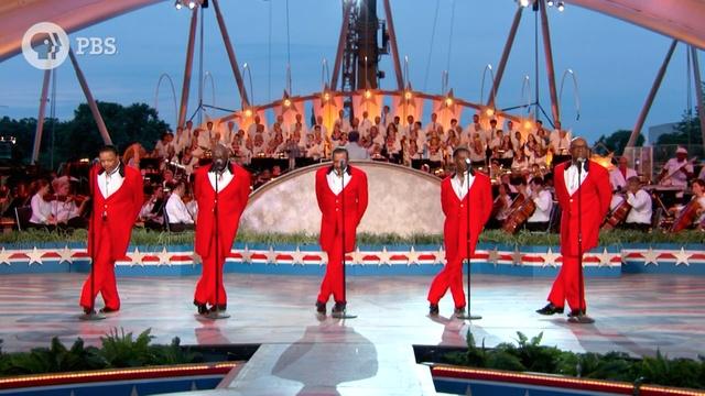 The Temptations Perform 