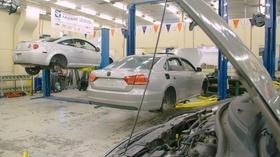Video thumbnail: Inside Education SECTA Students Prepare for a Career in the Auto Industry