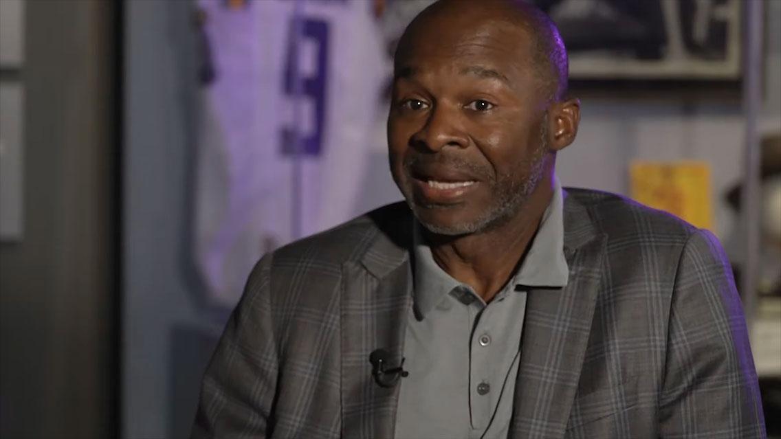 Meet Wendell Davis, one of the most talented wide receivers in LSU football history.