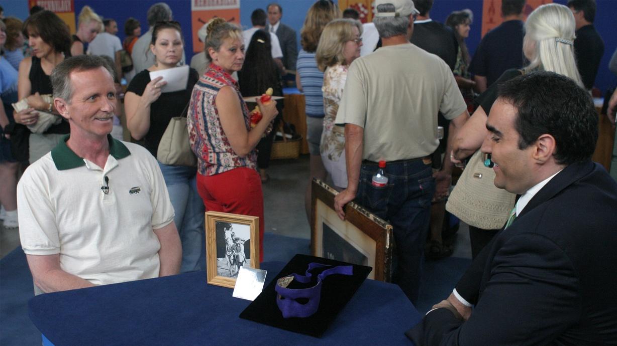 Louis Vuitton Trunk, ca. 1925, Antiques Roadshow