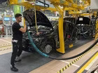 News Wrap: Trump announces 25% tariffs on cars from the EU