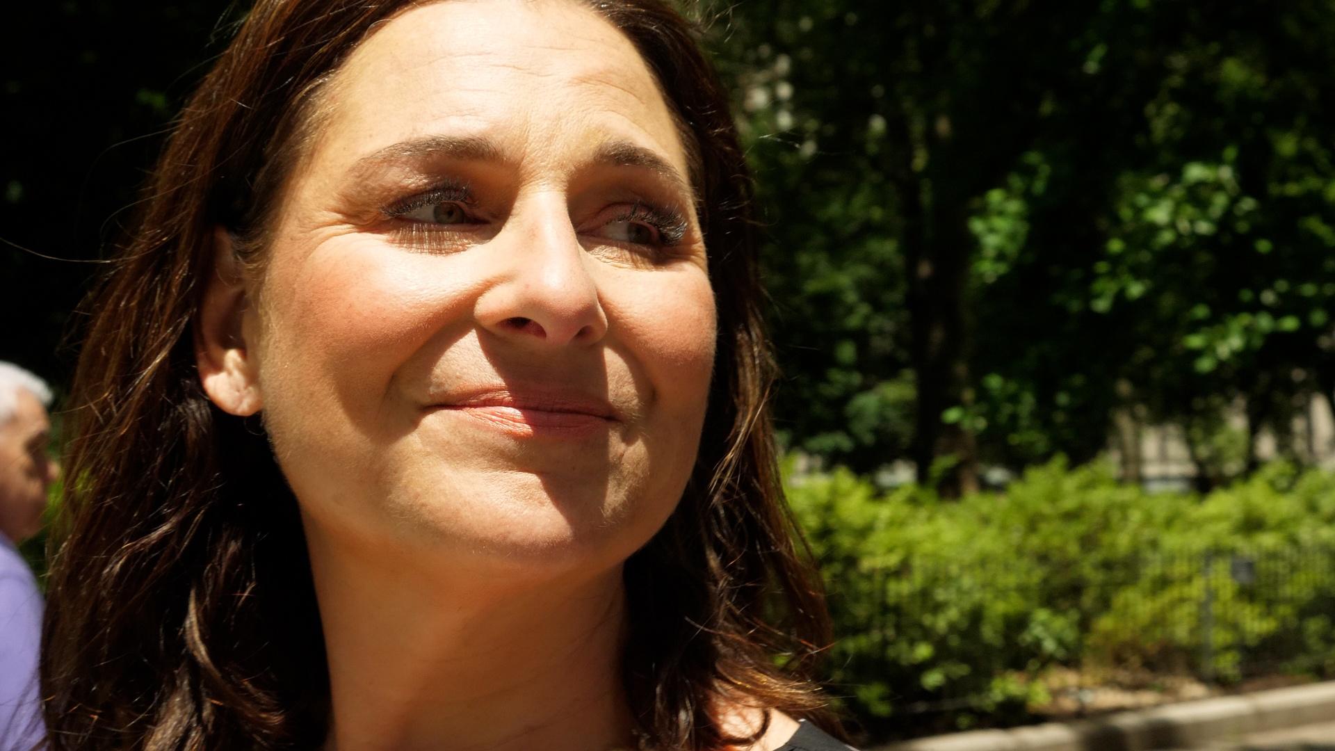 Jennifer Weiner Mrs. Everything Articulate THIRTEEN New York