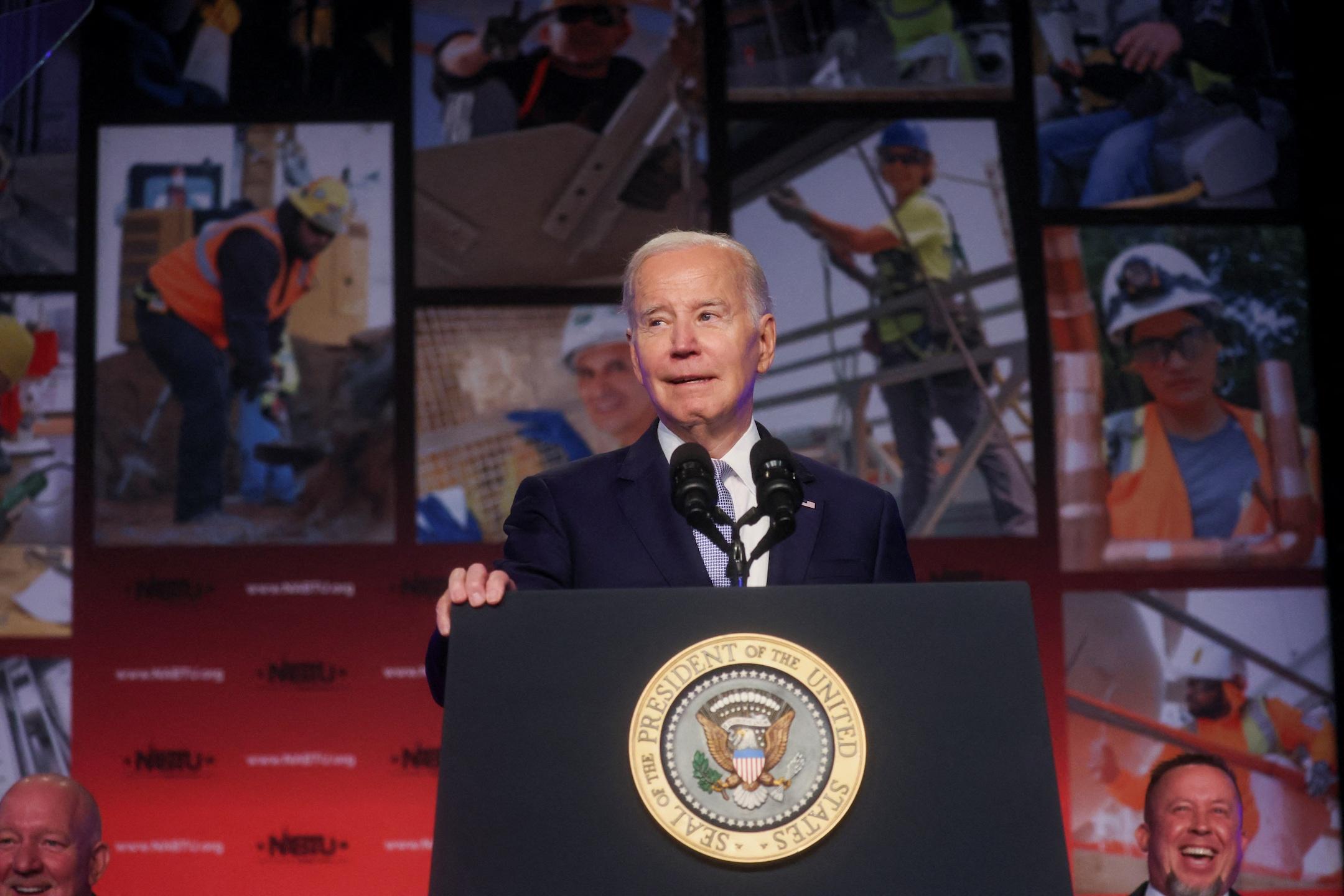 PBS NewsHour Biden touts as he launches 2024 campaign