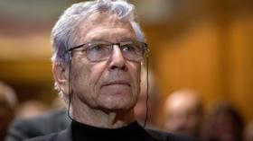 Video thumbnail: PBS NewsHour Remembering acclaimed Israeli author Amos Oz